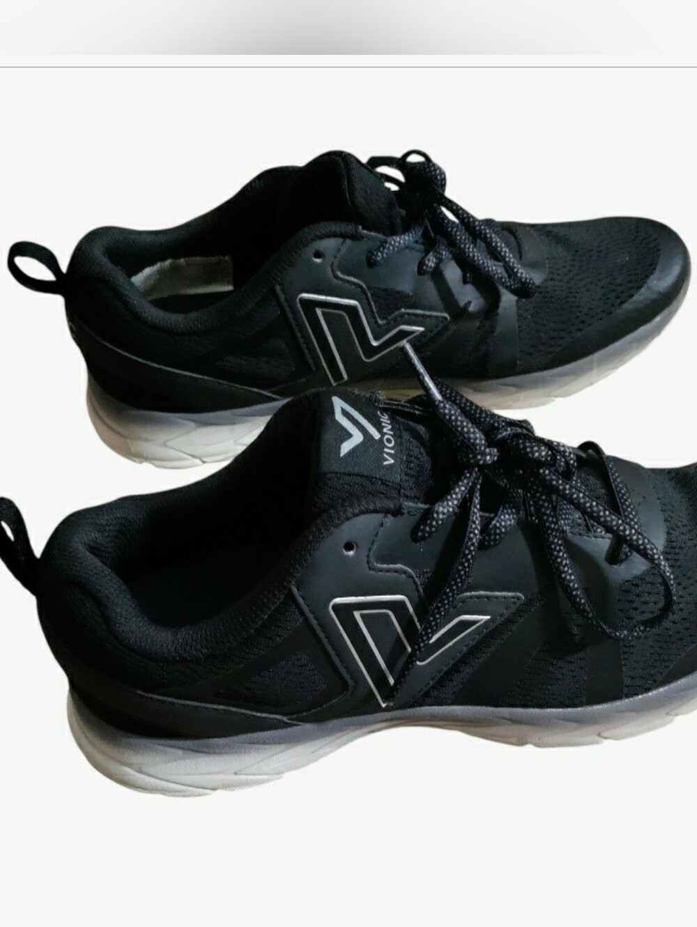 Vionic 335 Miles Comfort Sneakers Mesh Low Black White